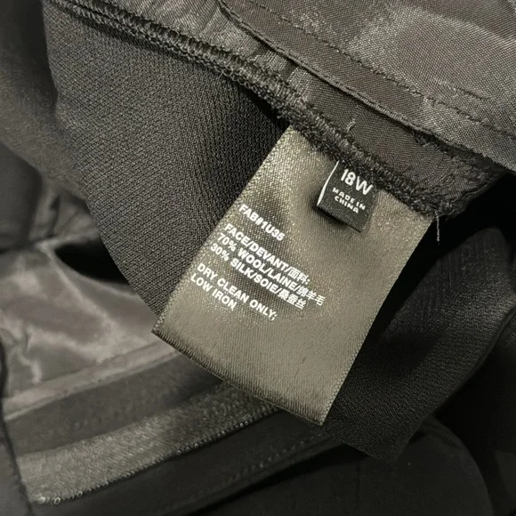 Lafayette 148 New York PLUS-SIZE WOOL-SILK CREPE GATES PANT size 18 - Picture 6 of 12